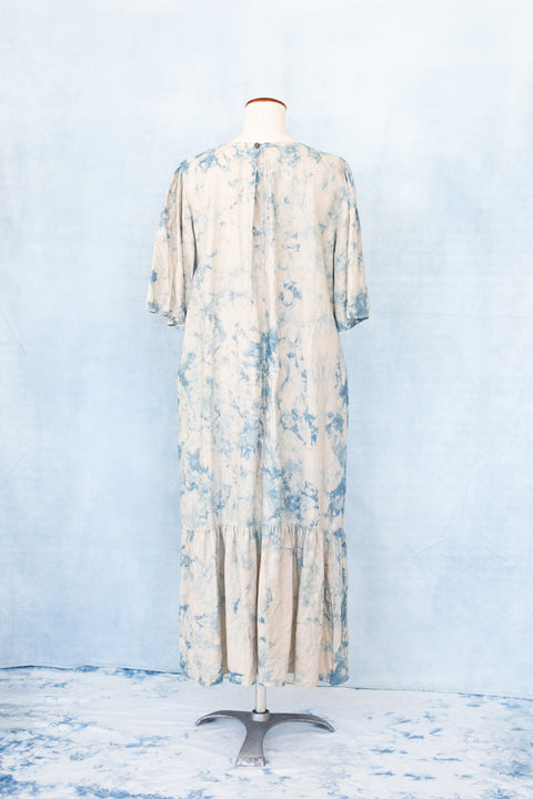 琉球藍 Gather hem sleeve onepiece (カラーリネン×TYE-DYE)