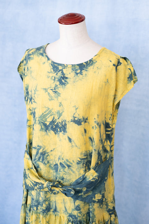 琉球藍 FRONT TIERD ONEPIECE (カラーリネン×TYE-DYE)