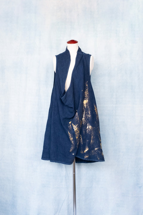 琉球藍 Big tuck onepiece (リネン金箔風)