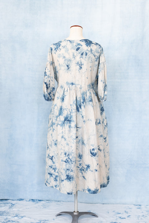 琉球藍 Puff sleeve onepiece (カラーリネン×TYE-DYE)