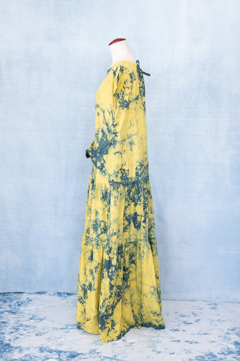 琉球藍 FRONT TIERD ONEPIECE (カラーリネン×TYE-DYE)