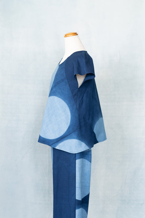 琉球藍 Trench Sleeve Tops (一部丸柄)