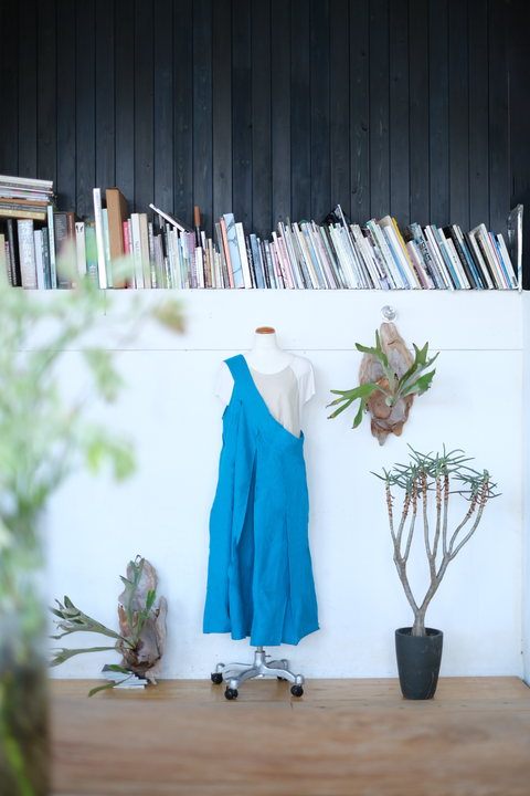 ONESHOULDER SKIRT