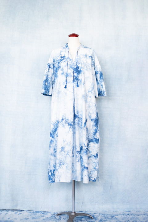 琉球藍 Stand collar onepiece /TYE-DYE